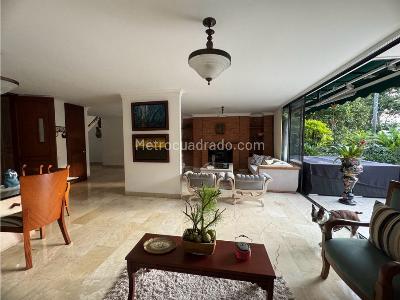 Casa de 4 alcobas en venta en Las Lomas El Poblado, Medellín, 310 m² · foto 11 de 20