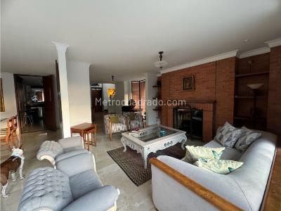 Casa de 4 alcobas en venta en Las Lomas El Poblado, Medellín, 310 m² · foto 12 de 20