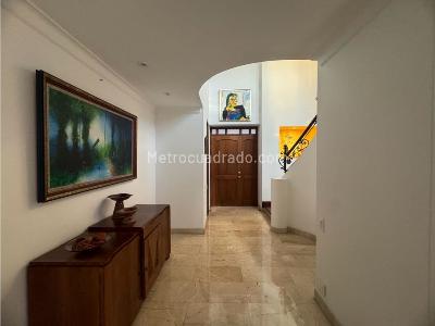 Casa de 4 alcobas en venta en Las Lomas El Poblado, Medellín, 310 m² · foto 19 de 20