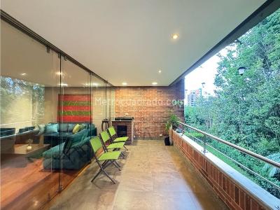 Casa de 4 alcobas en venta en Las Lomas El Poblado, Medellín, 362 m² · foto 9 de 20