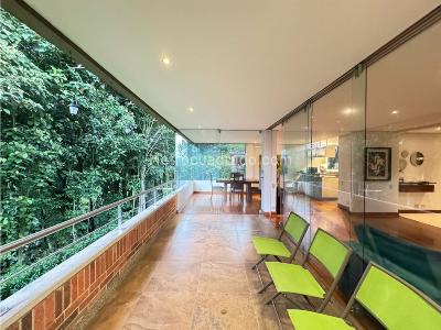 Casa de 4 alcobas en venta en Las Lomas El Poblado, Medellín, 362 m² · foto 11 de 20