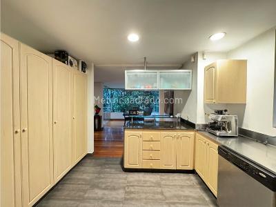 Casa de 4 alcobas en venta en Las Lomas El Poblado, Medellín, 362 m² · foto 18 de 20