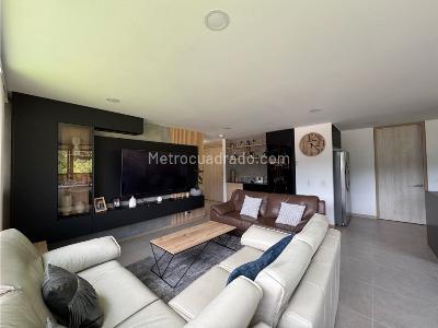 Apartamento de 4 alcobas en venta en Loma Las Brujas Envigado, Envigado, 167 m² · foto 9 de 20