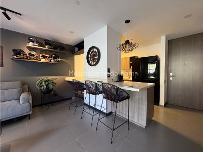 Apartamento de 1 alcoba en venta en Loma Las Brujas Envigado, Envigado, 80 m² · foto 6 de 20