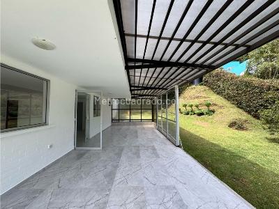Casa de 4 alcobas en venta en Loma El Escobero Envigado, Envigado, 350 m² · foto 8 de 20