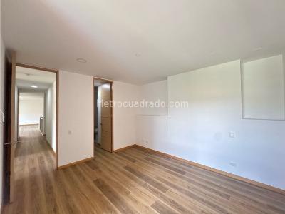 Apartamento de 3 alcobas en venta en Loma Las Brujas Envigado, Envigado, 125 m² · foto 16 de 20