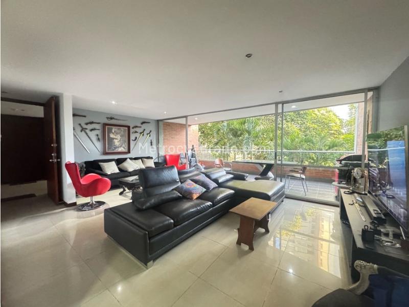 Piso – Envigado, Valle de Aburrá - Vista 2