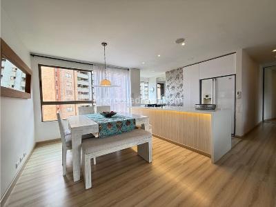 Apartamento de 4 alcobas en venta en Las Santas El Poblado, Medellín, 145 m² · foto 7 de 20