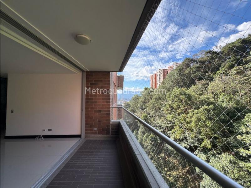 Piso – Envigado, Valle de Aburrá - Vista 2