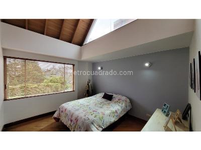 Casa de 5 alcobas en venta en Loma El Escobero Envigado, Envigado · foto 12 de 20