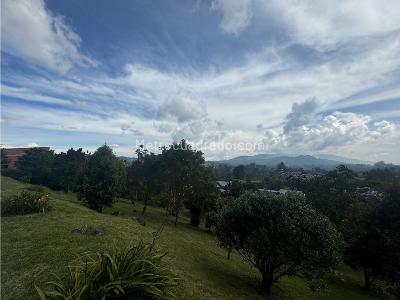 Casa de 4 alcobas en venta en Las Palmas El Poblado, Medellín · foto 8 de 20