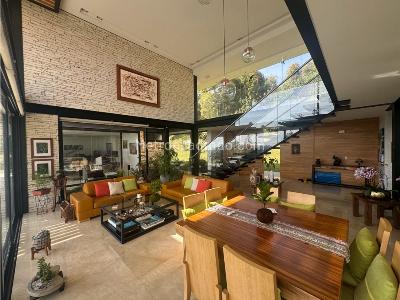 Casa de 4 alcobas en venta en Las Palmas El Poblado, Medellín · foto 19 de 20