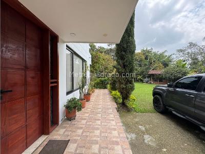 Apartamento de 5 alcobas en venta en Loma El Chocho Envigado, Envigado · foto 14 de 20