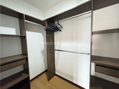 Apartamento de 1 alcoba en venta en Cumbres Envigado, Envigado, 90 m² · foto 17 de 20