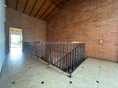 Casa de 4 alcobas en venta en Cumbres Envigado, Envigado, 291 m² · foto 16 de 20