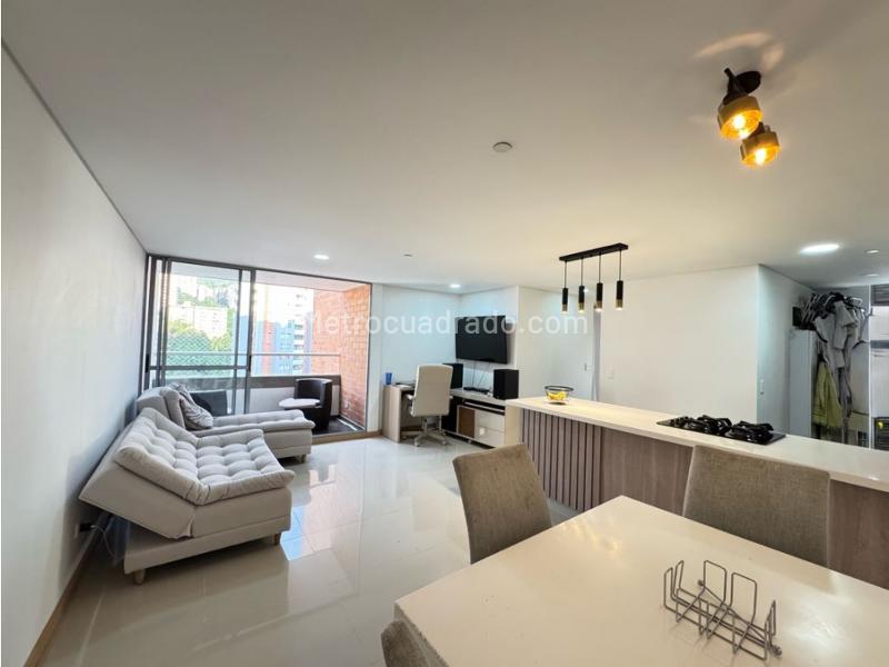 Piso – Envigado, Valle de Aburrá - Vista 2