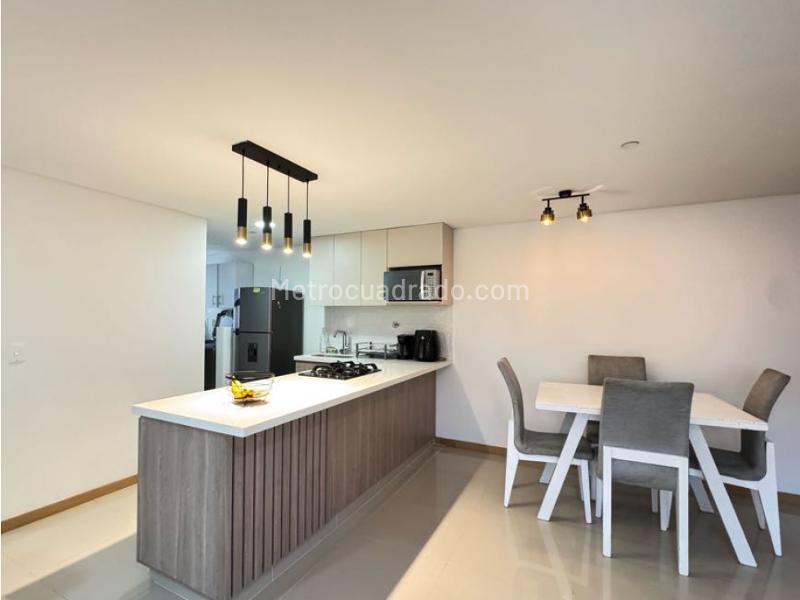 Piso – Envigado, Valle de Aburrá - Vista 3