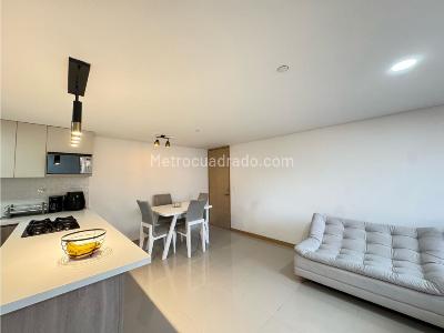 Apartamento de 3 alcobas en venta en La Abadia Envigado, Envigado, 79 m² · foto 6 de 20