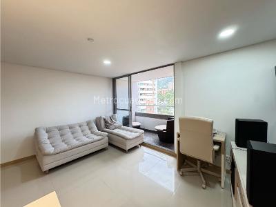 Apartamento de 3 alcobas en venta en La Abadia Envigado, Envigado, 79 m² · foto 7 de 20