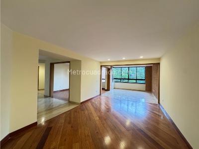Apartamento de 4 alcobas en arriendo en La Tomatera El Poblado, Medellín, 172 m² · foto 2 de 20