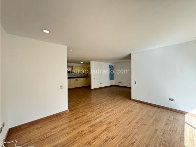 Apartamento de 2 alcobas en venta en Cumbres Envigado, Envigado, 76 m² · foto 3 de 20