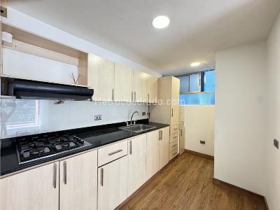 Apartamento de 2 alcobas en venta en Cumbres Envigado, Envigado, 76 m² · foto 8 de 20