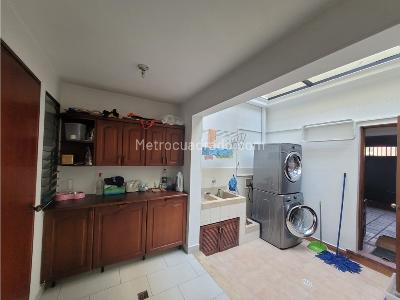 Casa de 5 alcobas en venta en Las Palmas El Poblado, Medellín, 371 m² · foto 10 de 20
