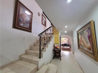 Casa de 5 alcobas en venta en Las Palmas El Poblado, Medellín, 371 m² · foto 13 de 20