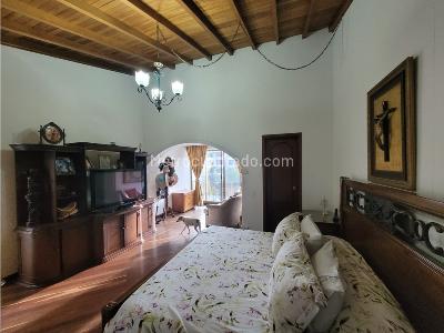 Casa de 5 alcobas en venta en Las Palmas El Poblado, Medellín, 371 m² · foto 19 de 20