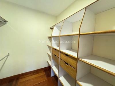 Apartamento de 4 alcobas en venta en La Tomatera El Poblado, Medellín, 172 m² · foto 19 de 20