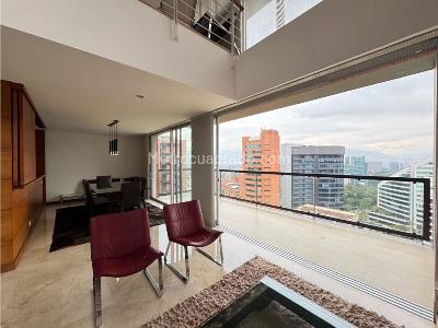 Apartamento de 4 alcobas en venta en Loma Los Parra Poblado, Medellín, 207 m² · foto 4 de 20
