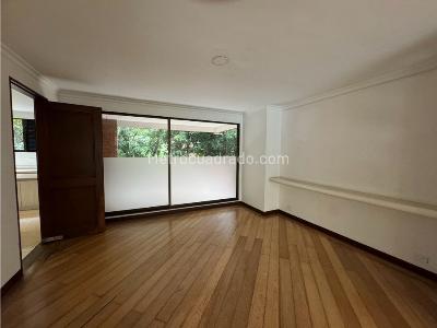 Apartamento de 4 alcobas en venta en Los Balsos El Poblado, Medellín, 241 m² · foto 10 de 20