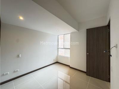 Apartamento de 3 alcobas en venta en Asdesilla Sabaneta, Sabaneta, 72 m² · foto 12 de 20