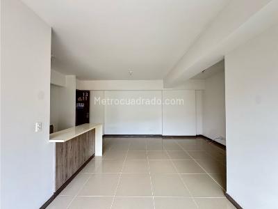 Apartamento de 3 alcobas en venta en Asdesilla Sabaneta, Sabaneta, 72 m² · foto 6 de 20