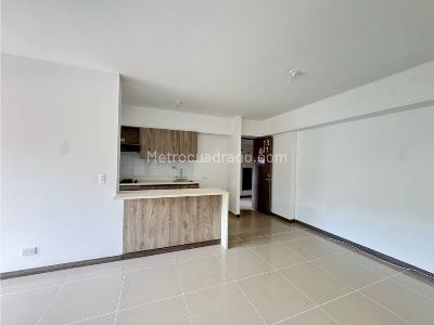 Apartamento de 3 alcobas en venta en Asdesilla Sabaneta, Sabaneta, 72 m² · foto 8 de 20