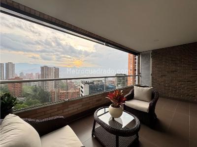 Apartamento de 3 alcobas en venta en Las Santas El Poblado, Medellín, 125 m² · foto 11 de 20