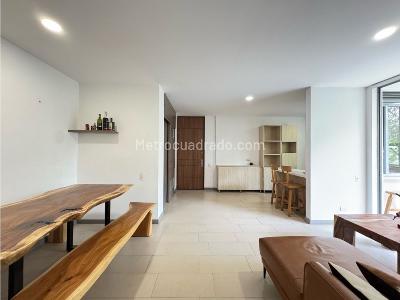 Apartamento de 3 alcobas en venta en Loma Las Brujas Envigado, Envigado, 97 m² · foto 18 de 20