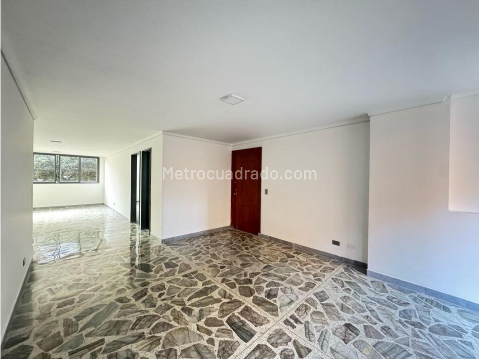 Apartamento de 4 habitaciones en venta en Laureles Segundo Parque, Medellín — imagen 1 de 20