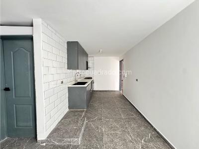 Apartamento de 4 alcobas en venta en Laureles Segundo Parque, Medellín, 165 m² · foto 15 de 20