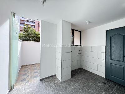Apartamento de 4 alcobas en venta en Laureles Segundo Parque, Medellín, 165 m² · foto 17 de 20