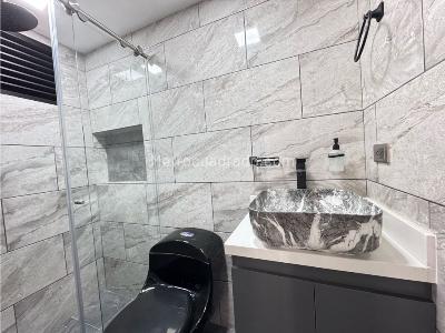 Apartamento de 4 alcobas en venta en Laureles Segundo Parque, Medellín, 165 m² · foto 19 de 20