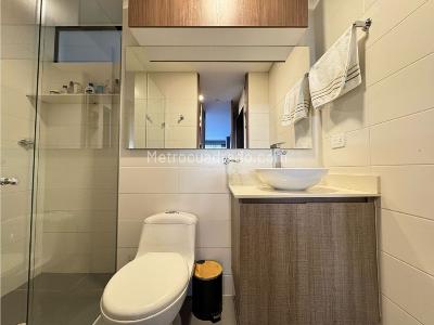 Apartamento de 1 alcoba en venta en Loma Las Brujas Envigado, Envigado, 80 m² · foto 17 de 20
