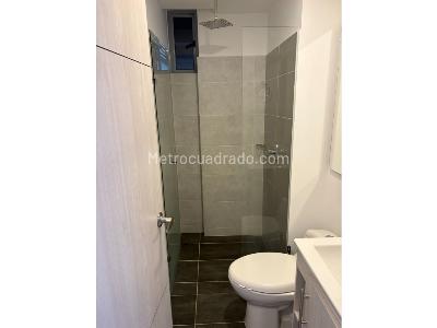 Apartamento de 3 alcobas en venta en Camino Verde Envigado, Envigado, 80 m² · foto 9 de 14