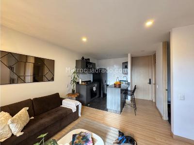 Apartaestudio en arriendo en Linares El Poblado, Medellín, 57 m² · foto 2 de 13