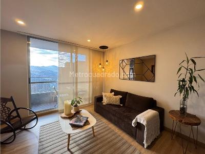Apartaestudio en arriendo en Linares El Poblado, Medellín, 57 m² · foto 3 de 13