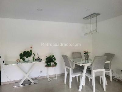 Apartamento de 3 alcobas en venta en La Abadia Envigado, Envigado, 96 m² · foto 7 de 20