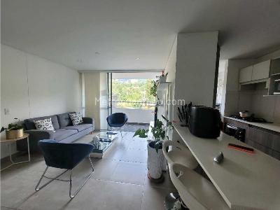 Apartamento de 3 alcobas en venta en La Abadia Envigado, Envigado, 96 m² · foto 9 de 20