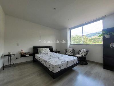 Apartamento de 3 alcobas en venta en La Abadia Envigado, Envigado, 96 m² · foto 13 de 20