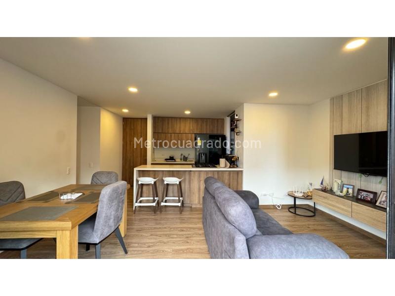 Piso – Envigado - Vista 2