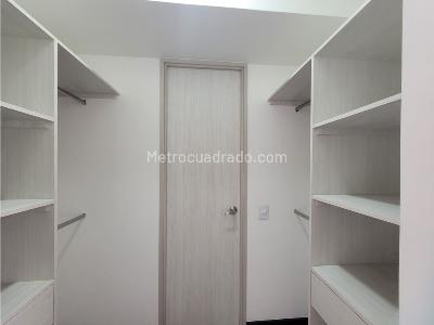 Apartamento de 3 alcobas en arriendo en Las Lomitas Sabaneta, Sabaneta, 80 m² · foto 13 de 16